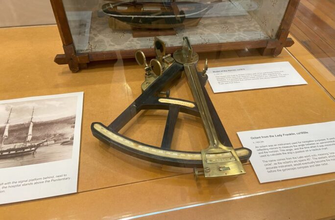 An octant from around 1850.